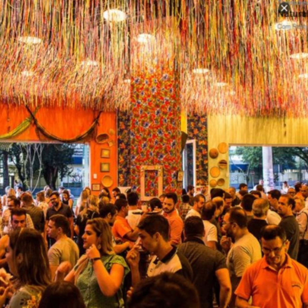 RESTAURANTES E BARES NO CARNAVAL: COMO EVITAR ENTUPIMENTO E PREJUÍZO NOS DIAS MAIS MOVIMENTADOS.